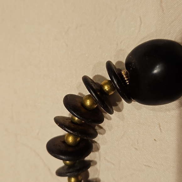 WOODEN Vintage Mixed Media Necklace - Picture 7 of 10